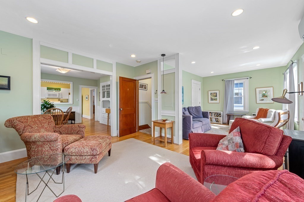 22-24 Eldridge Road Boston, MA 02130 - Photo 4 of 42 Gallery Image 4