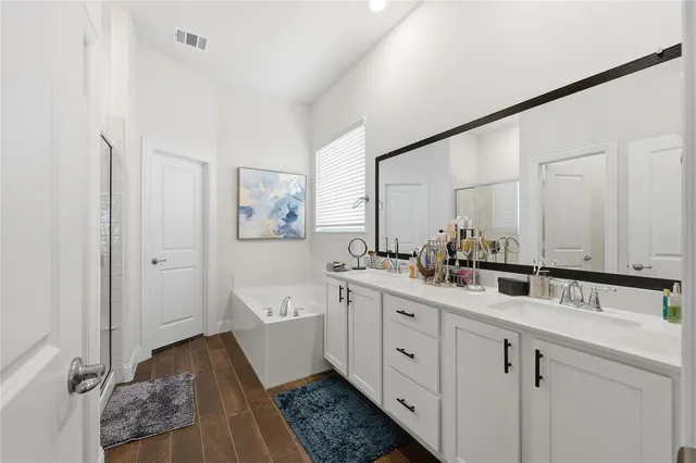 $2,900 | 11024 Gold Pan Trail, Aubrey, TX 76227