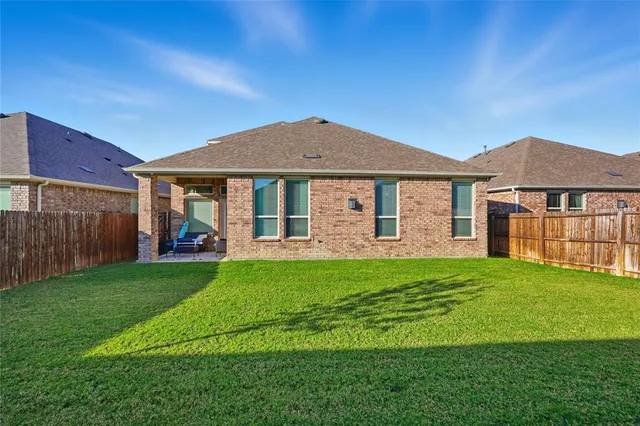 $2,900 | 11024 Gold Pan Trail, Aubrey, TX 76227