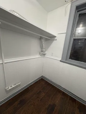 $1,050 | 1941 South Winona Lane, Unit LOWR, Milwaukee, WI 53204