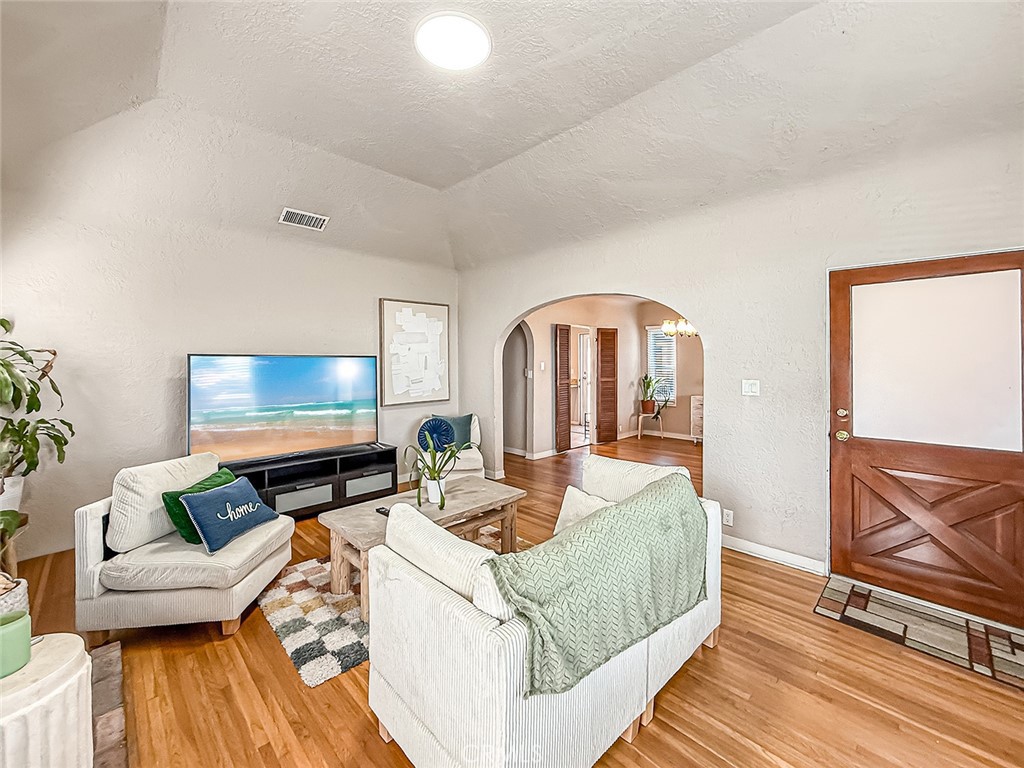 1817 Elm Street Alhambra, CA 91803 - Photo 16 of 61