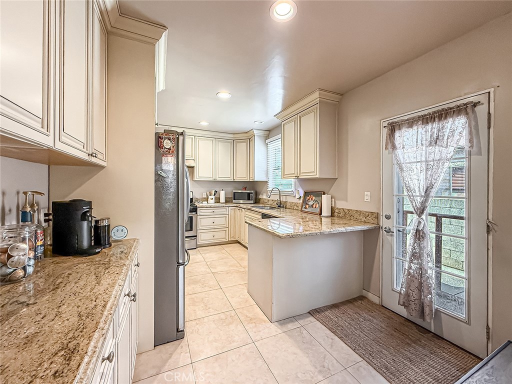 1817 Elm Street Alhambra, CA 91803 - Photo 23 of 61