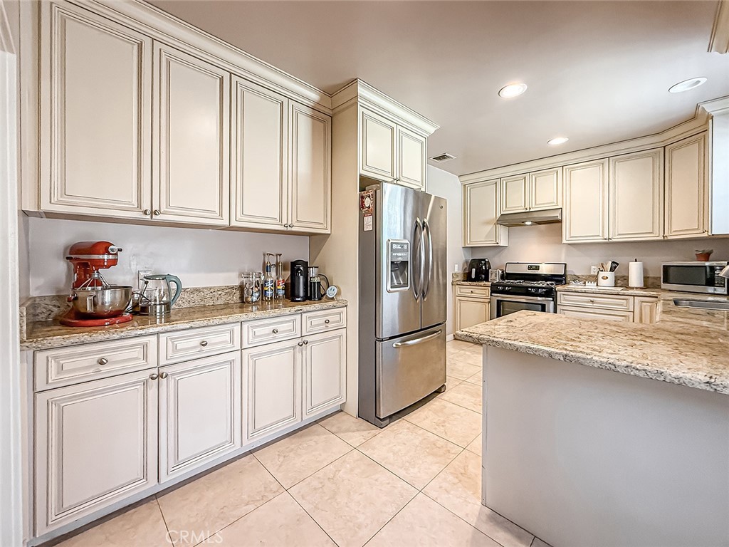 1817 Elm Street Alhambra, CA 91803 - Photo 24 of 61