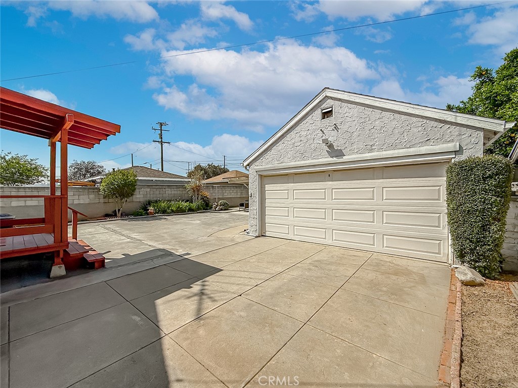 1817 Elm Street Alhambra, CA 91803 - Photo 51 of 61