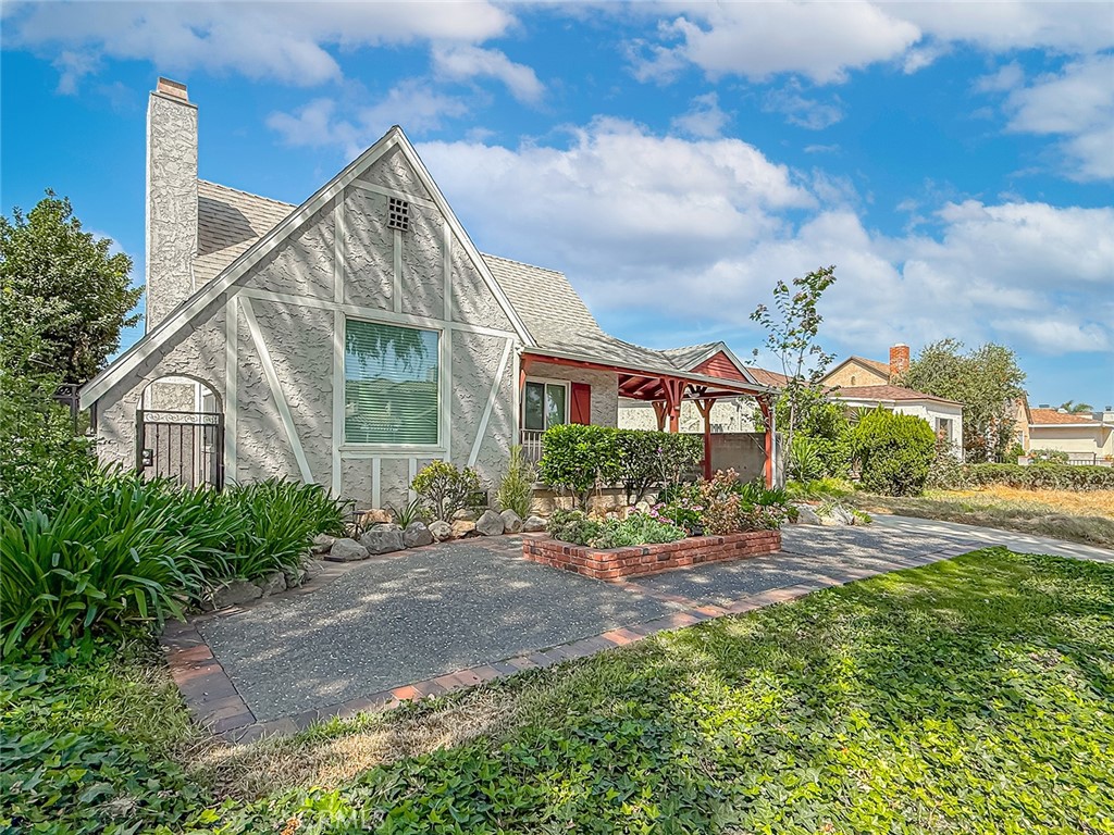 1817 Elm Street Alhambra, CA 91803 - Photo 10 of 61