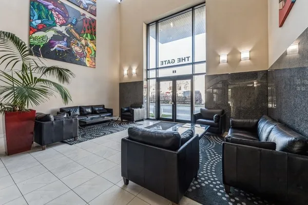 $2,800 | 17 Meadow Road, Unit 306, Rutherford, NJ 07070