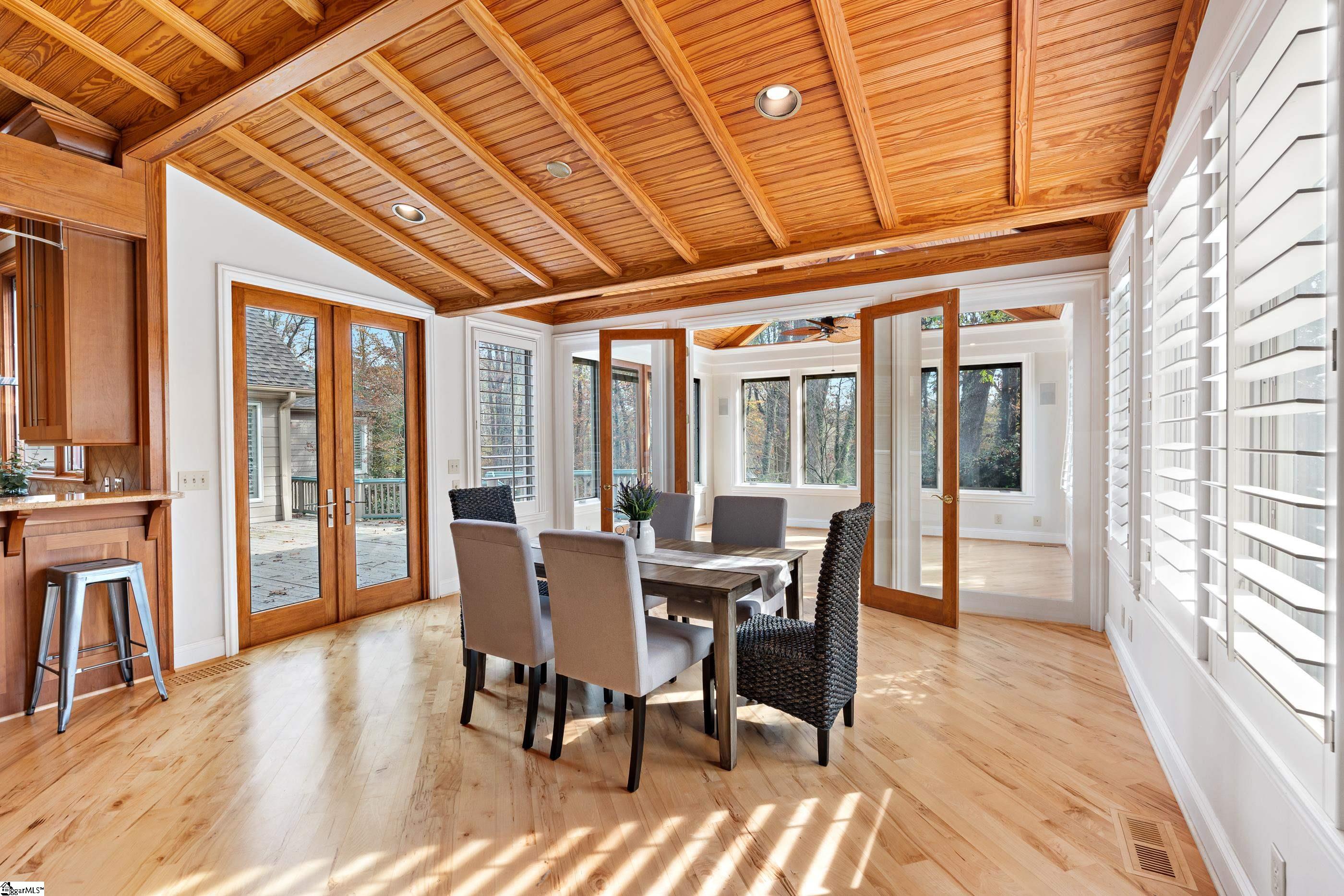 359 Riverside Drive Greenville, SC 29605 - Photo 20 of 36 Gallery Image 20