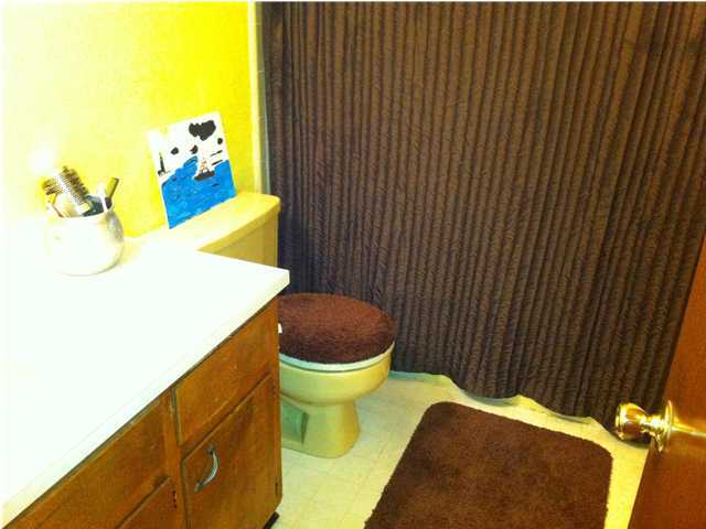 5434 Monterrey Road Crestview, FL 32539 - Photo 17 of 29 Gallery Image 17