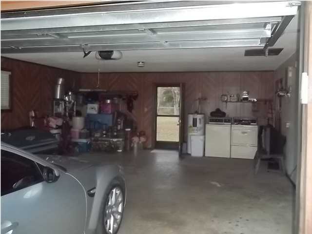 5434 Monterrey Road Crestview, FL 32539 - Photo 7 of 29 Gallery Image 7
