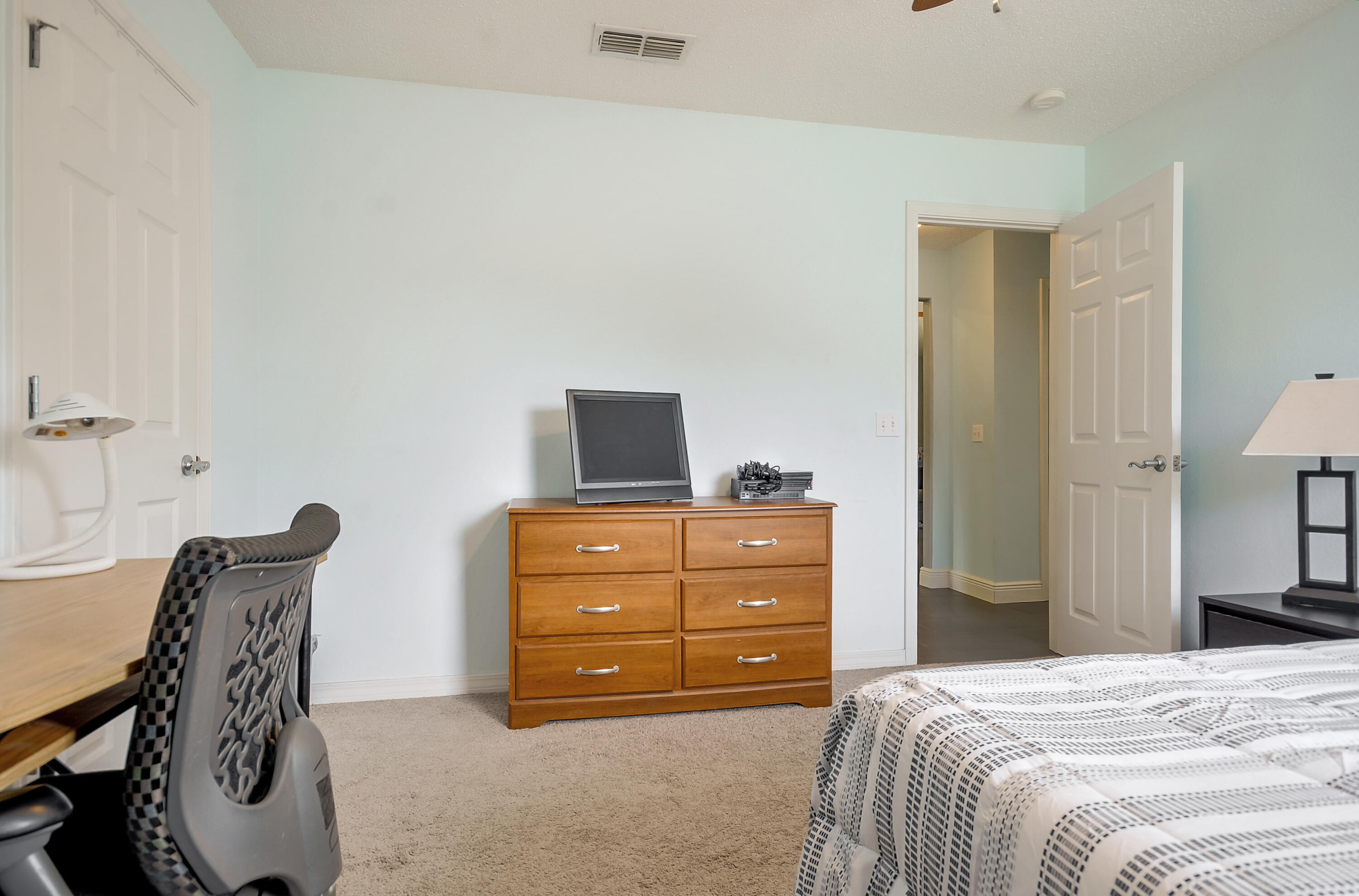 2664 Lincoln Road Navarre, FL 32566 - Photo 36 of 54 Gallery Image 36