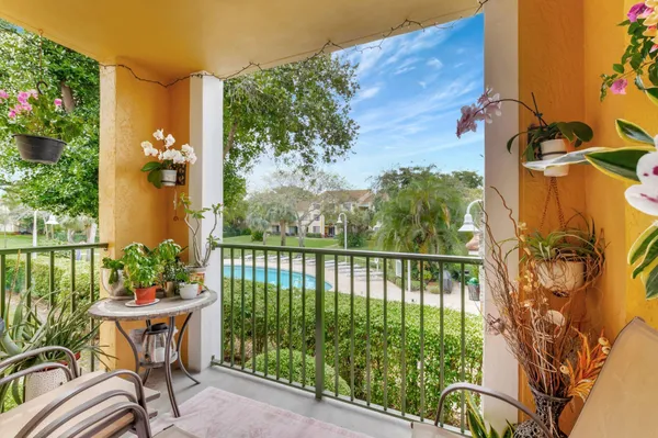 $2,150 | 103 Yacht Club Way, Unit 206, Hypoluxo, FL 33462