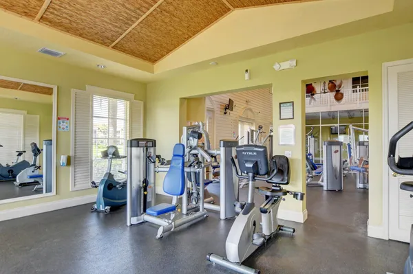 $2,150 | 103 Yacht Club Way, Unit 206, Hypoluxo, FL 33462