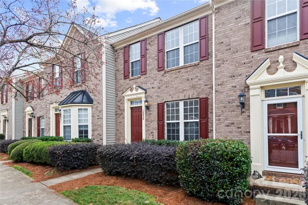 $2,400 | 19030 Natalie Michelle Lane, Cornelius, NC 28031