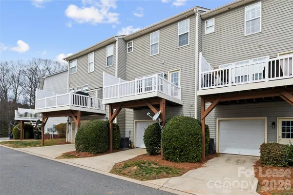 $2,400 | 19030 Natalie Michelle Lane, Cornelius, NC 28031