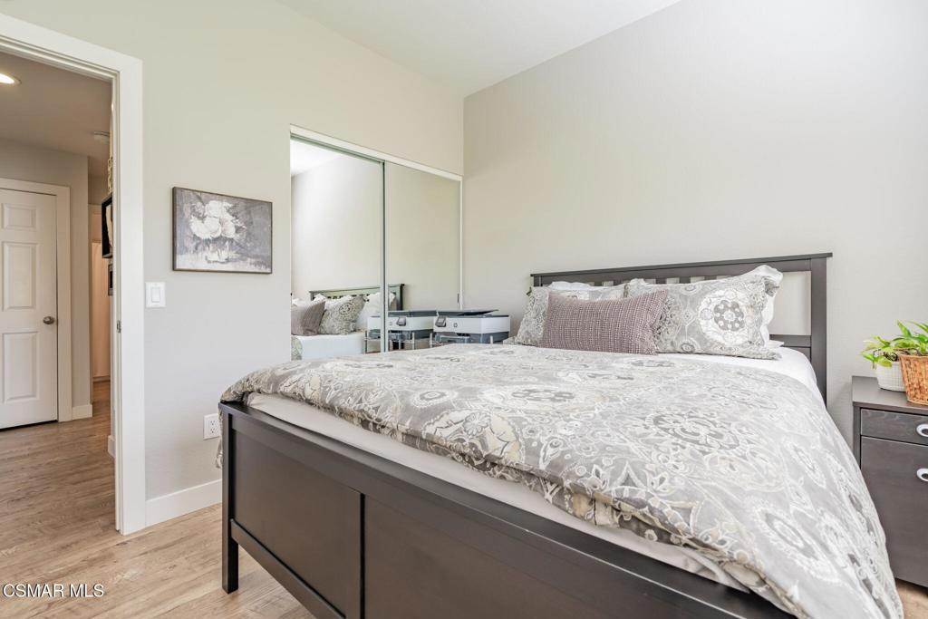 264 Ridgeton Lane, Unit D Simi Valley, CA 93065 - Photo 14 of 33