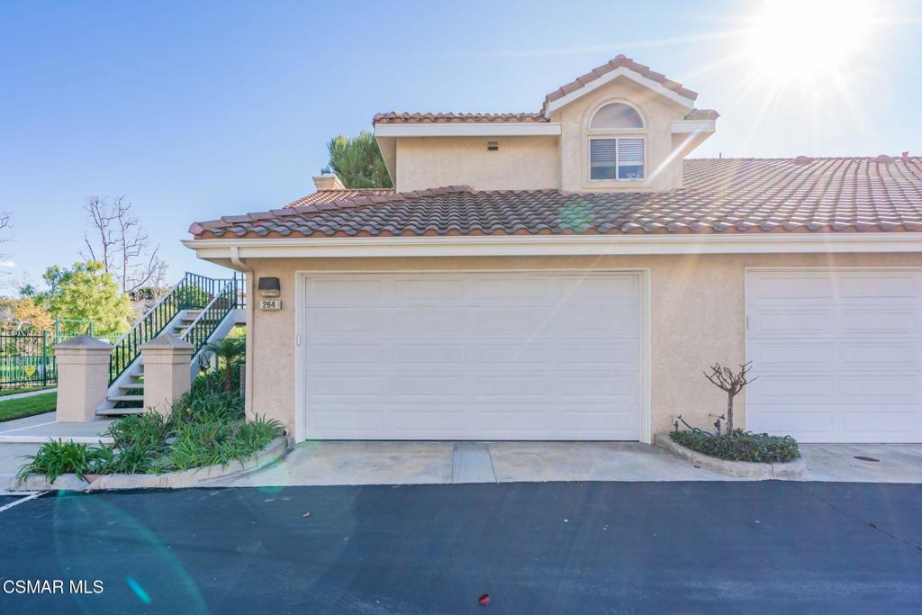 264 Ridgeton Lane, Unit D Simi Valley, CA 93065 - Photo 28 of 33