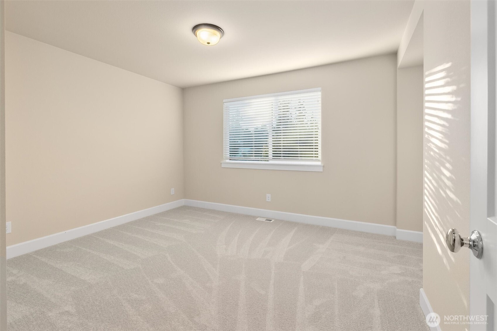 922 231st Street Southeast Bothell, WA 98021 - Photo 26 of 40