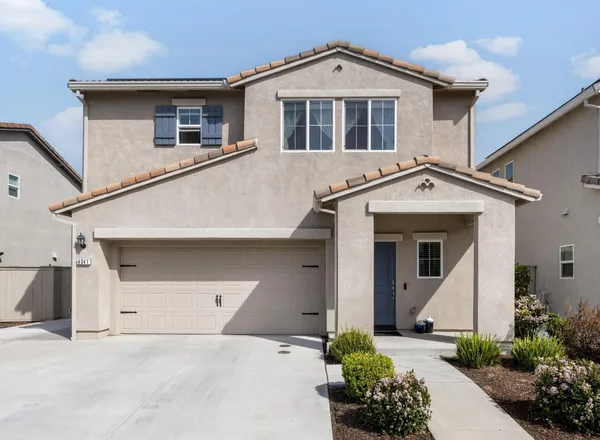 $585,000 | 4041 Trailblazer Loop, Roseville, CA 95747