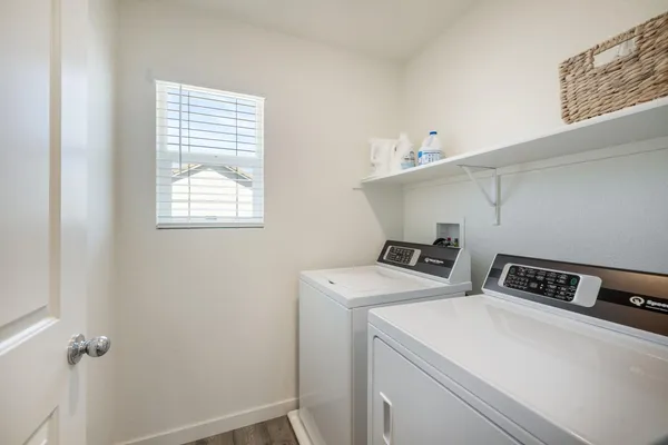 $585,000 | 4041 Trailblazer Loop, Roseville, CA 95747