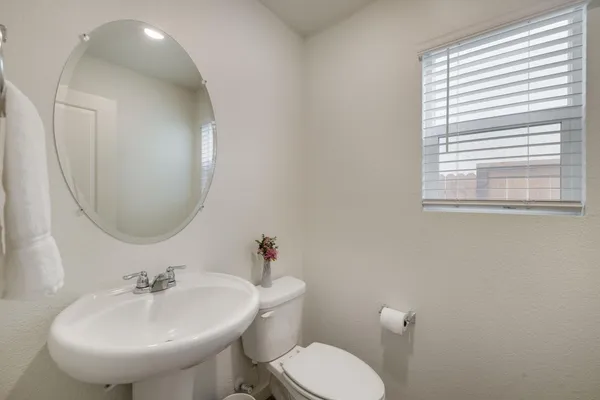 $585,000 | 4041 Trailblazer Loop, Roseville, CA 95747