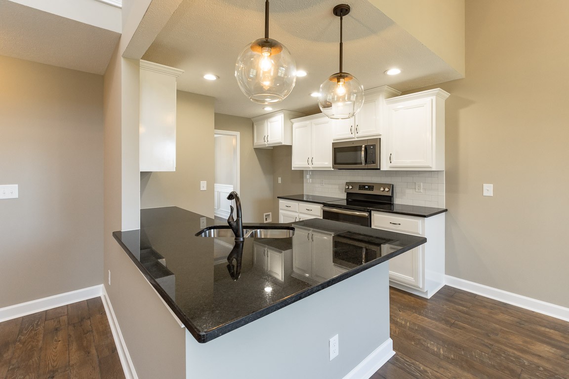 365 Rye Drive Clarksville, TN 37043 - Photo 2 of 30