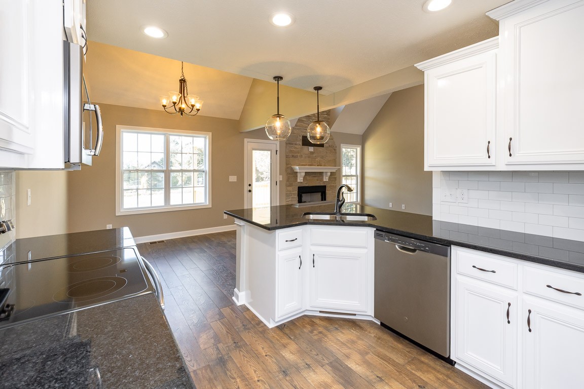 365 Rye Drive Clarksville, TN 37043 - Photo 3 of 30