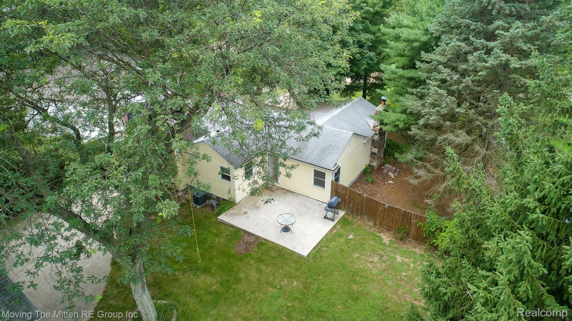 40173 Alden Road Belleville, MI 48111 - Photo 36 of 37 MTM_40173_alden-36.jpg