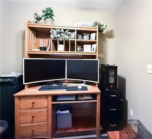 $355,000 | 201 Scaramucci Road, Pittsburg, KS 66762