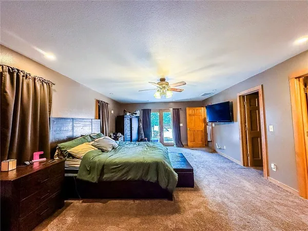 $355,000 | 201 Scaramucci Road, Pittsburg, KS 66762