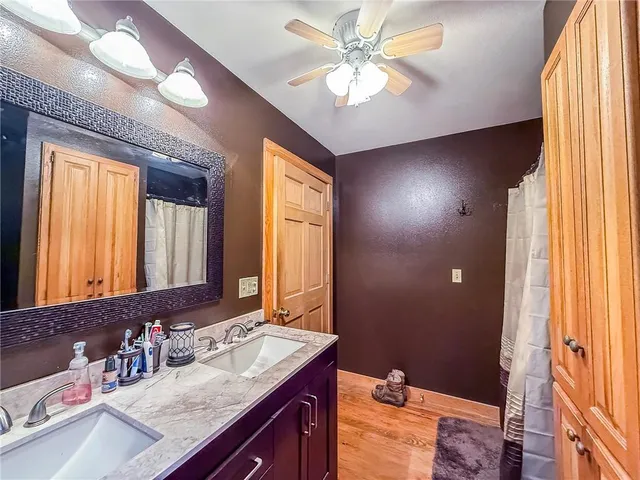 $375,000 | 201 Scaramucci Road, Pittsburg, KS 66762