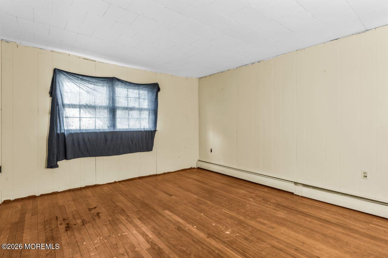 11 Hemlock Road Howell, NJ 07731 - Photo 15 of 27 photos_web_resolution_HOM02315