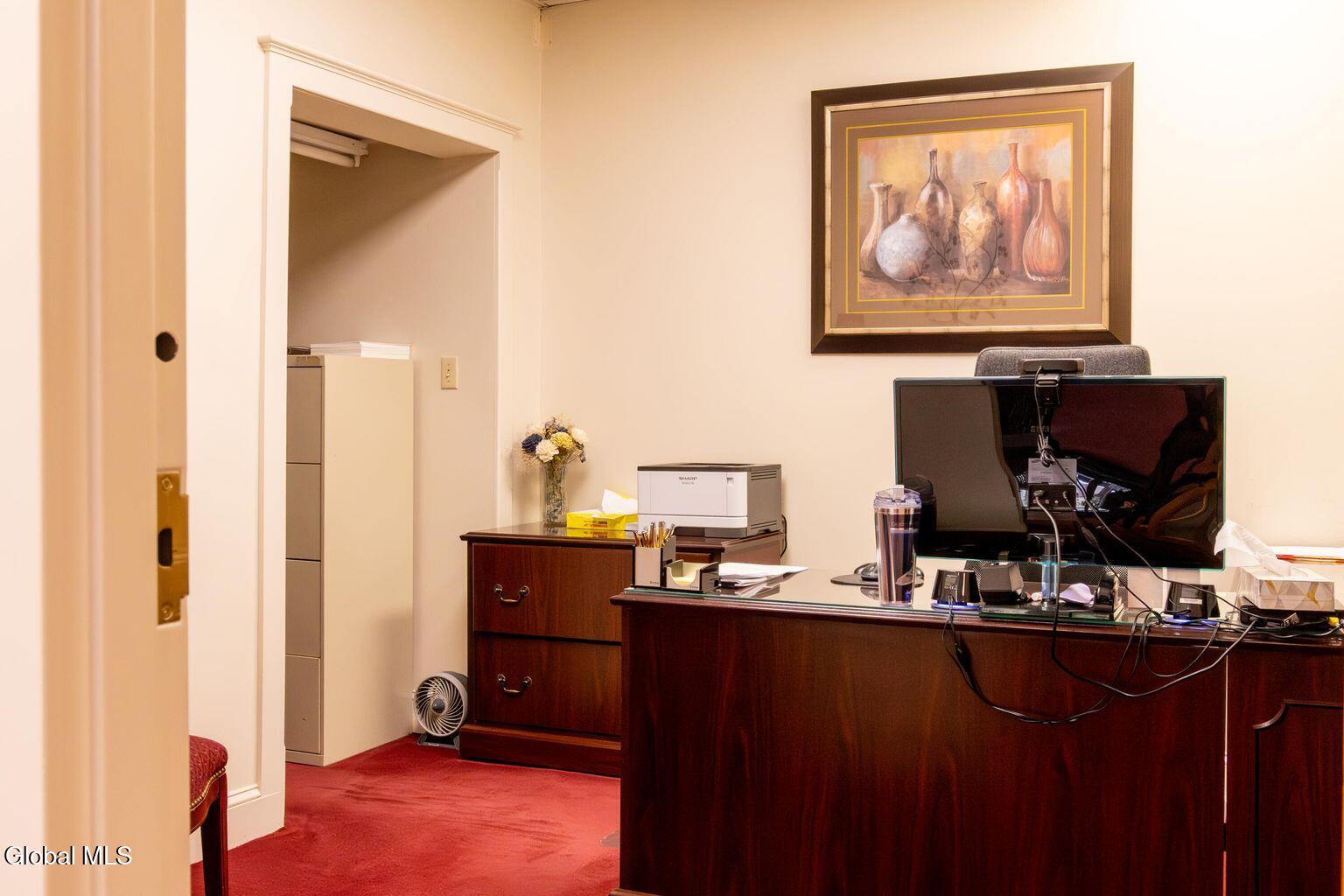 213 State Street, Unit 1 Schenectady, NY 12305 - Photo 8 of 8 Office