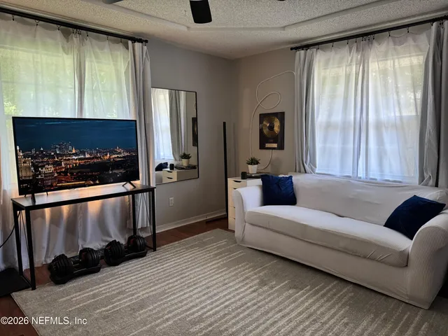 $2,400 | 1800 Castille Drive, Fleming Island, FL 32003