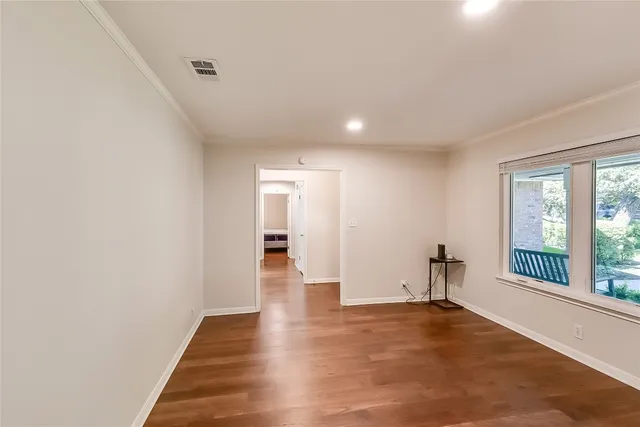 $3,100 | 11209 Deadoak Lane, Austin, TX 78759