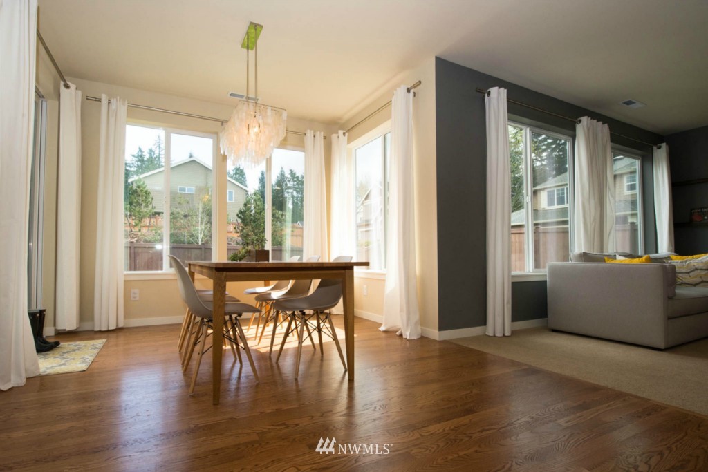 23025 43rd Drive Southeast Bothell, WA 98021 - Photo 6 of 16