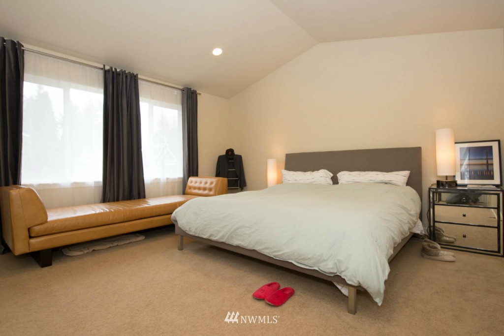 23025 43rd Drive Southeast Bothell, WA 98021 - Photo 10 of 16