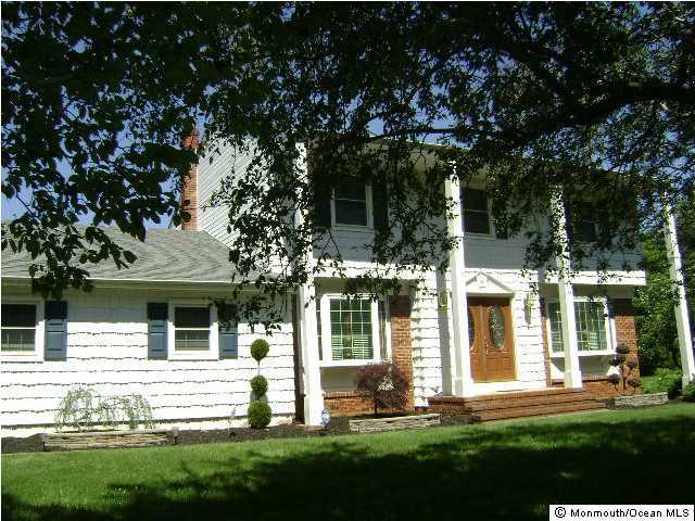 82 Glenbrook Road Freehold, NJ 07728 - Photo 1 of 3 Primary Photo
