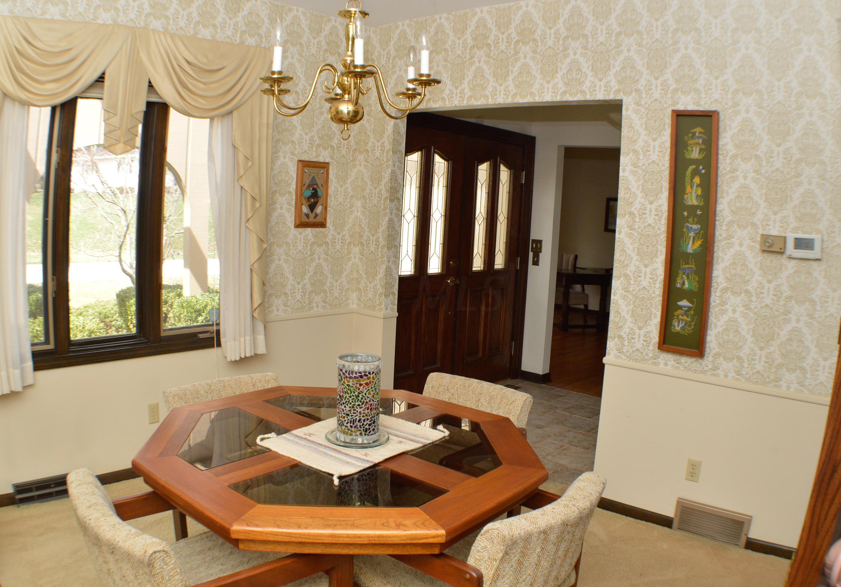 288 Revere Road Columbus, OH 43213 - Photo 12 of 39