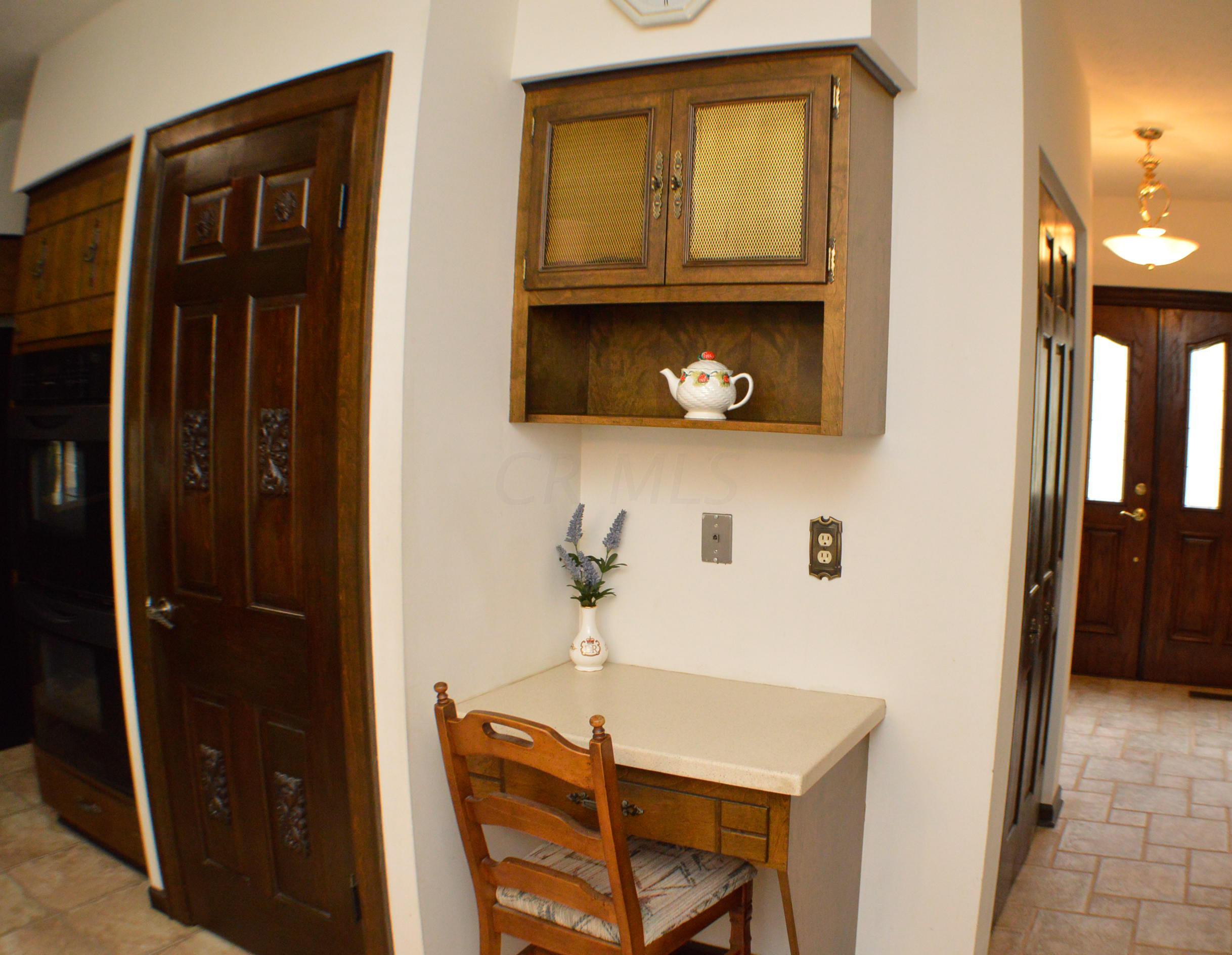 288 Revere Road Columbus, OH 43213 - Photo 15 of 39