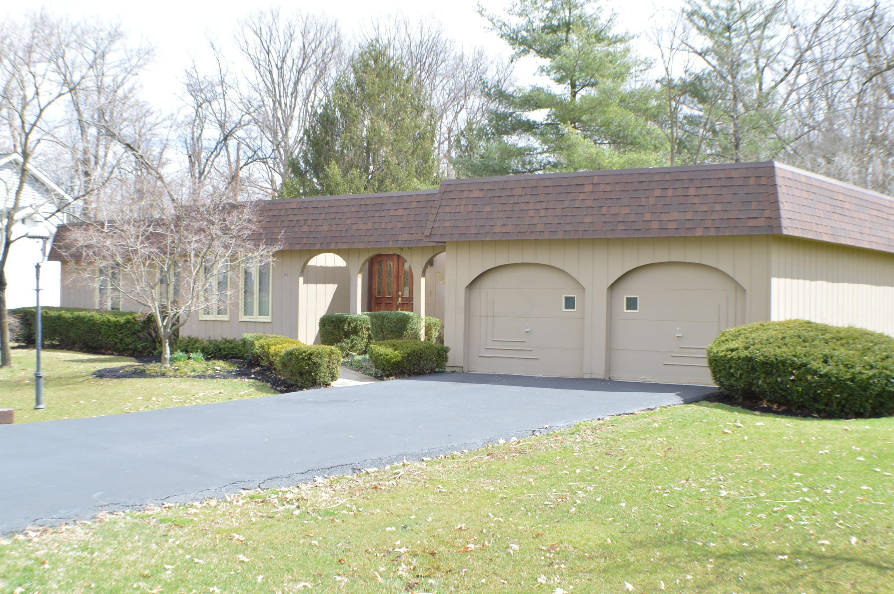 288 Revere Road Columbus, OH 43213 - Photo 3 of 39