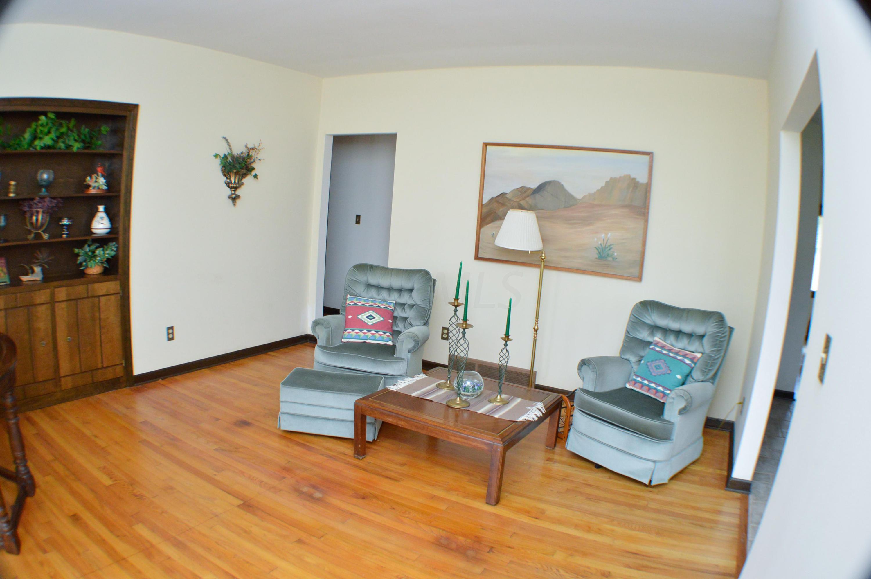 288 Revere Road Columbus, OH 43213 - Photo 7 of 39