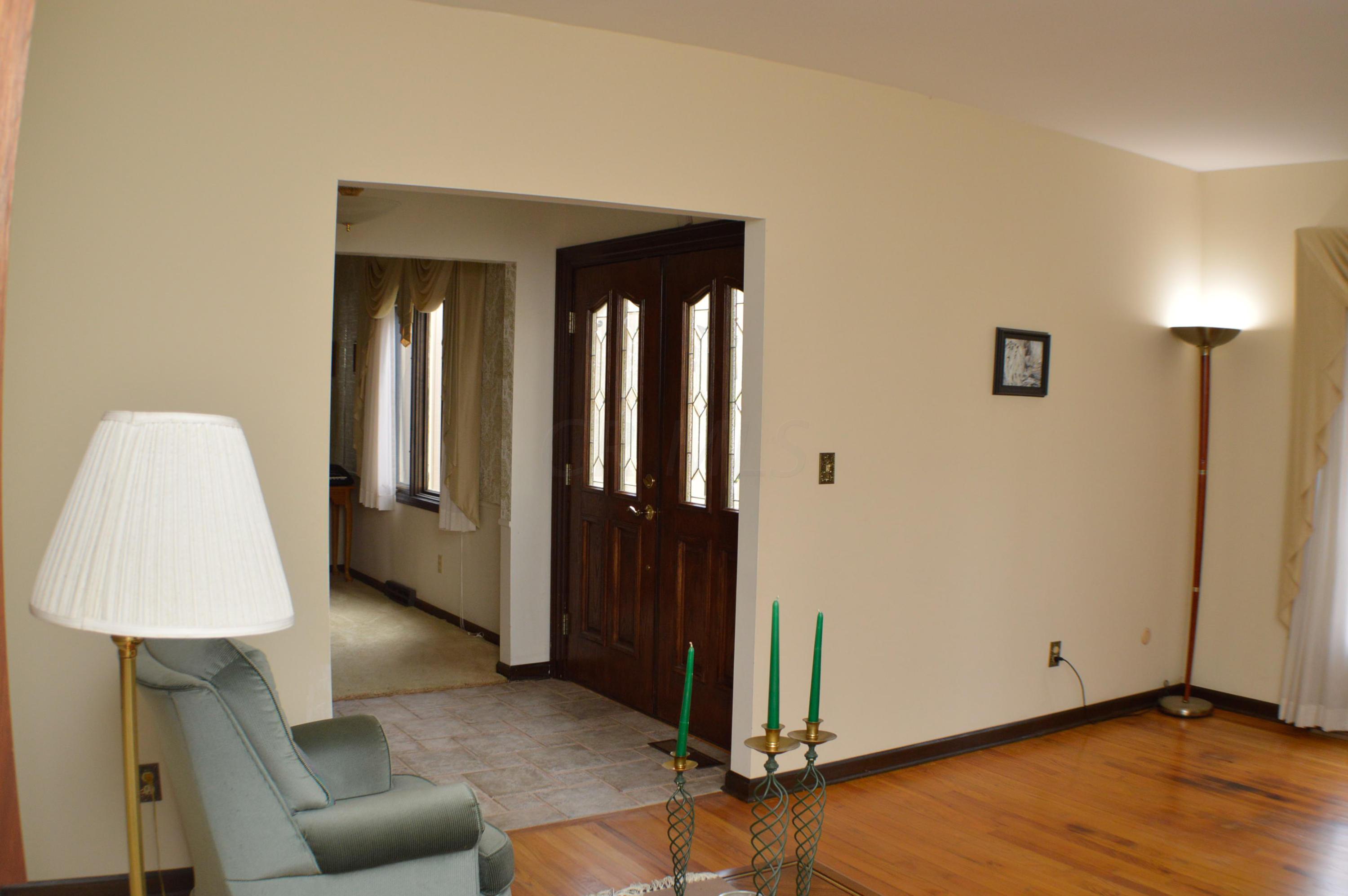 288 Revere Road Columbus, OH 43213 - Photo 9 of 39