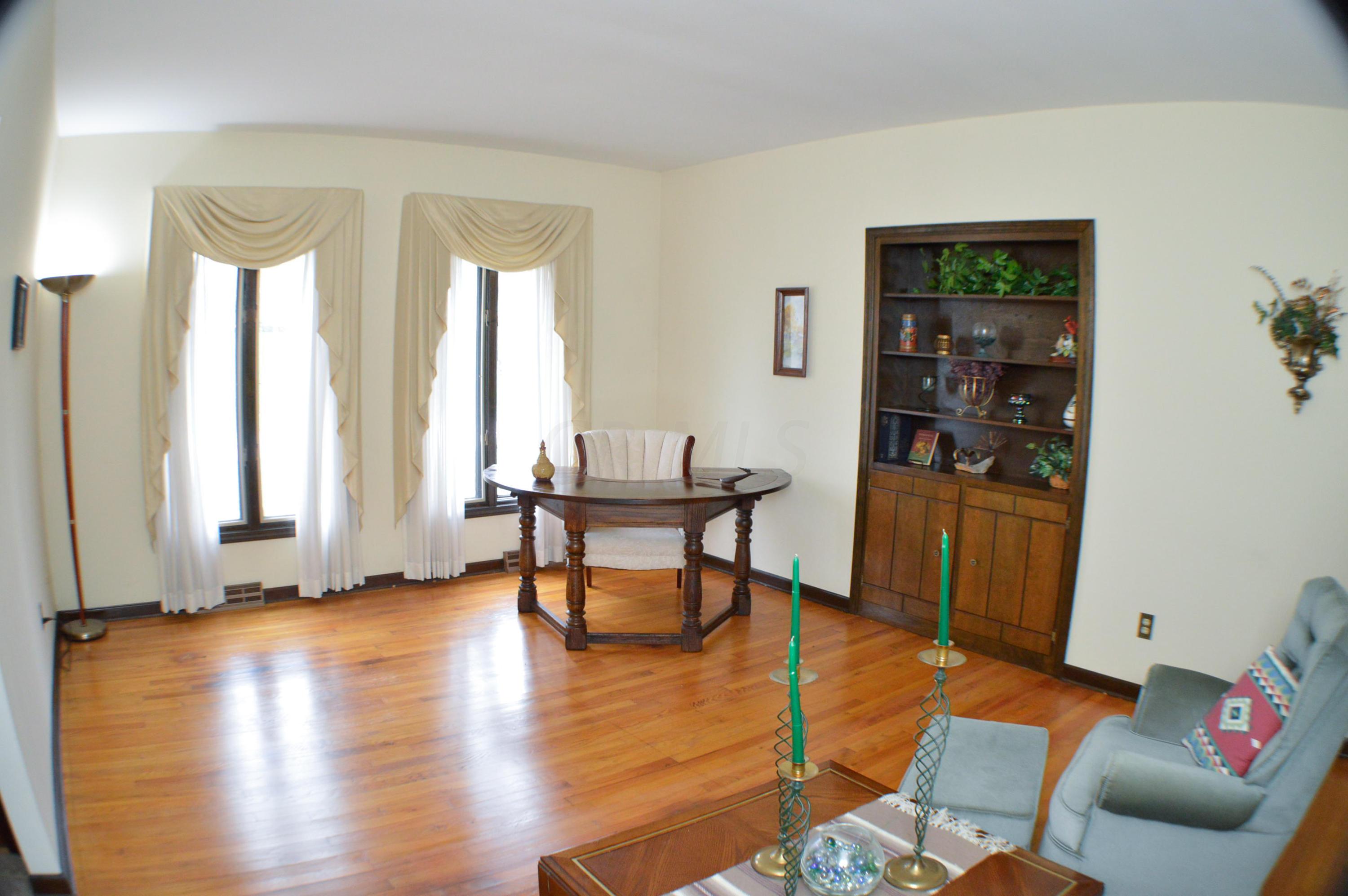 288 Revere Road Columbus, OH 43213 - Photo 10 of 39