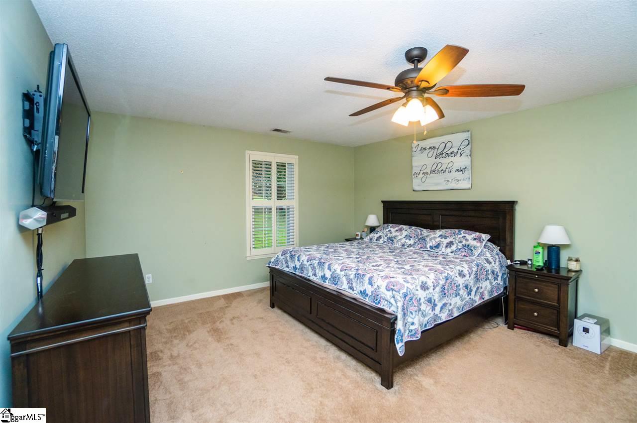 105 Heathwood Road Easley, SC 29640 - Photo 15 of 36