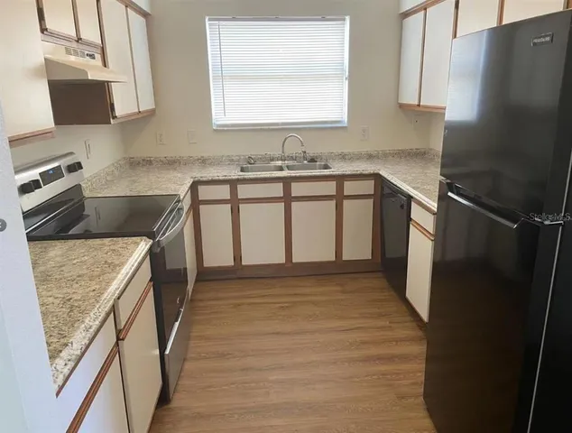 $2,100 | 1954 Tropic Bay Court, Orlando, FL 32807