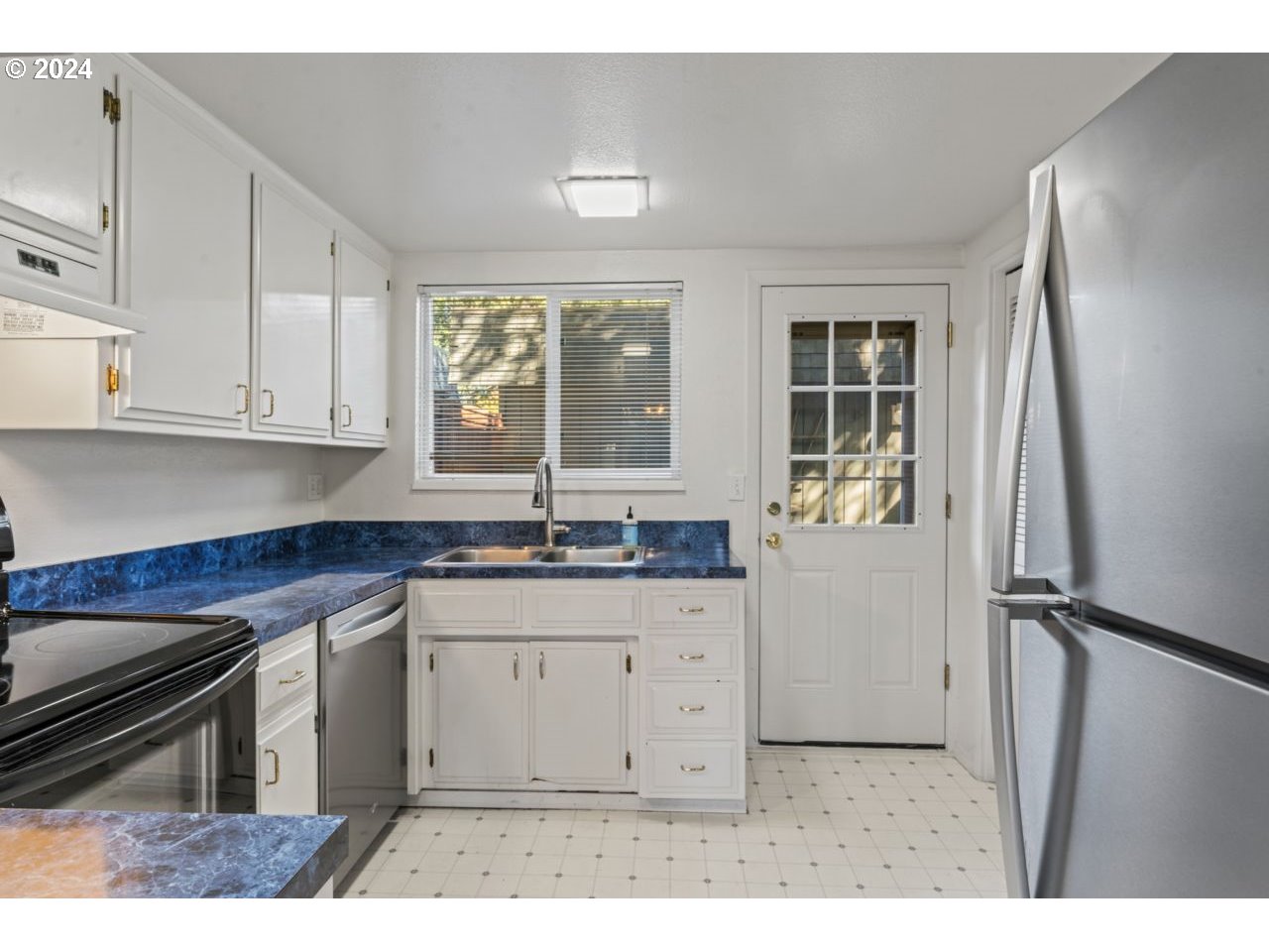 1500 Norkenzie Road, Unit 1 Eugene, OR 97401 - Photo 12 of 36 Gallery Image 12