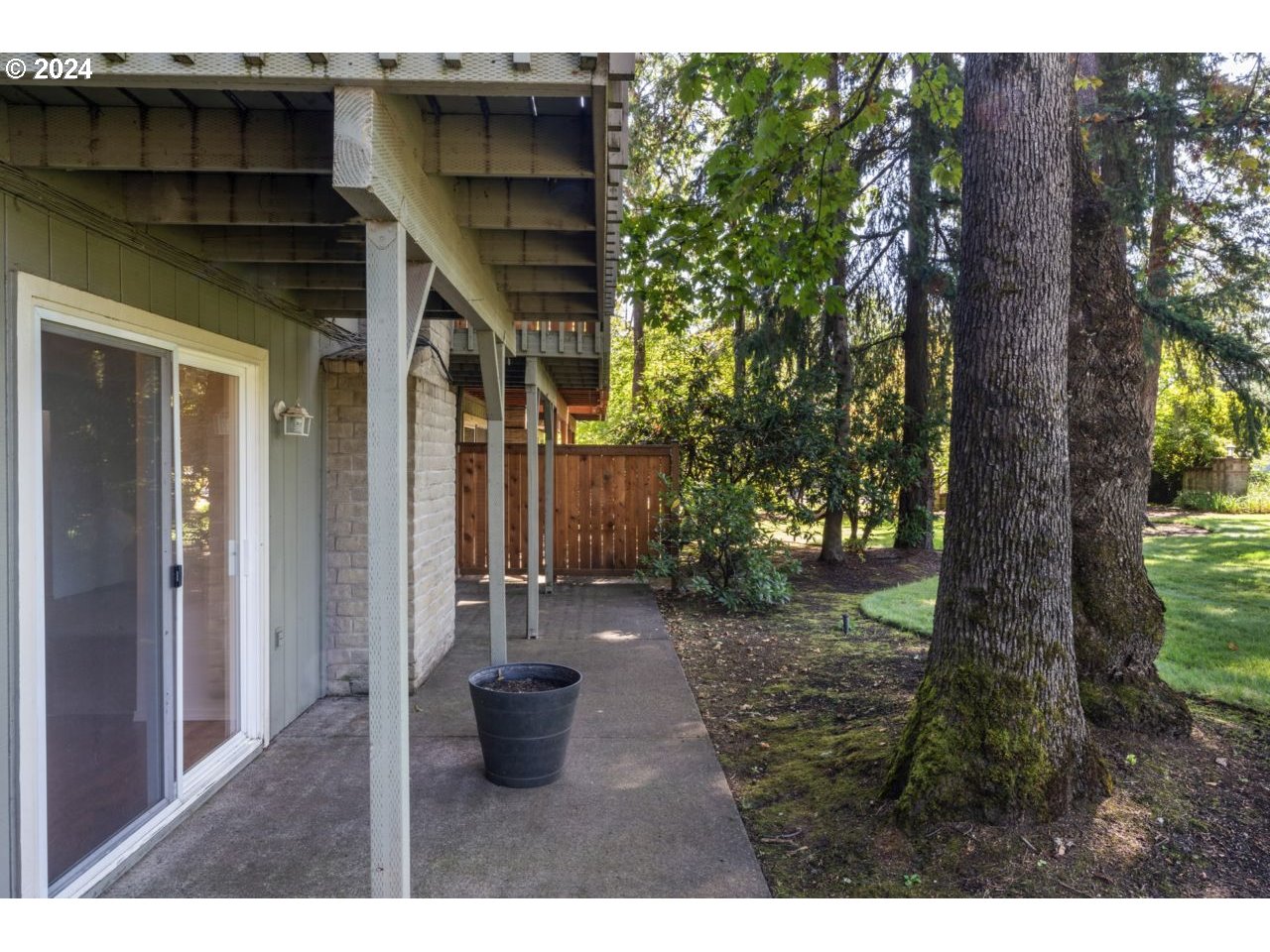 1500 Norkenzie Road, Unit 1 Eugene, OR 97401 - Photo 28 of 36 Gallery Image 28