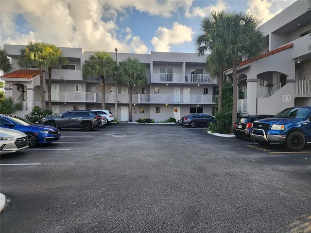 $2,425 | Hialeah, Hialeah, FL 33016