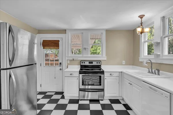 $230,000 | 218 West Drive, Dublin, GA 31021