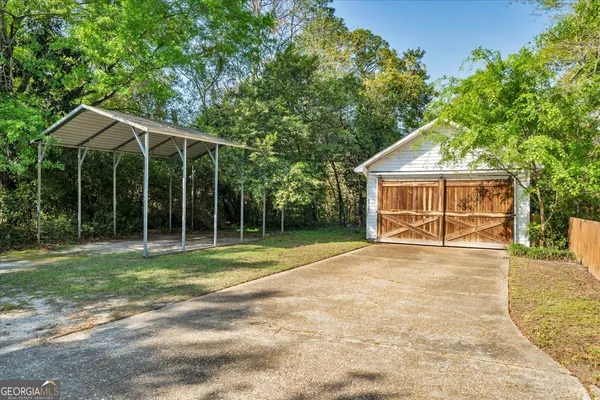 $230,000 | 218 West Drive, Dublin, GA 31021